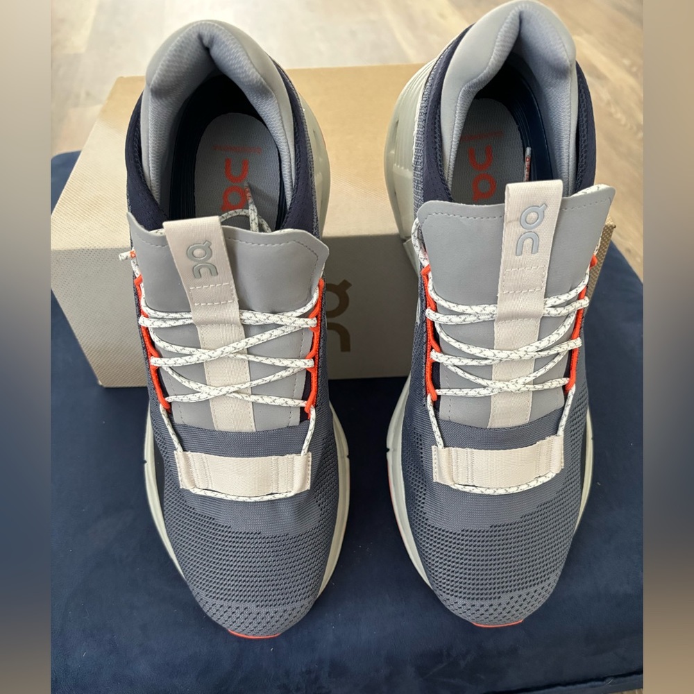 On Cloud Cloud Tec/Cloud Nova